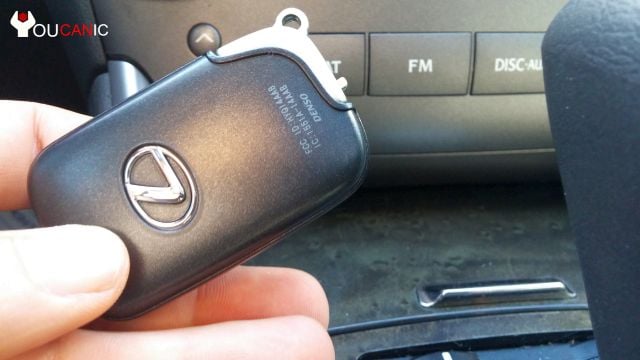 Lexus key fob remote battery replacement DIY