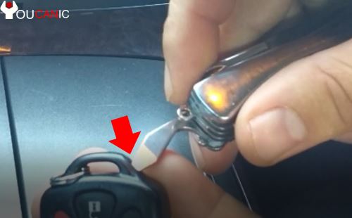 battery toyota fob key replacement instructions replace prius housing shell remove inside
